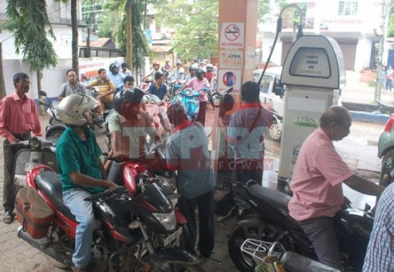 Tripura capital reels under severe Petrol Crisis : More than thousand people standing in long queues amidst rain, cloudy weather, petrol available only in 2 pumps Tripura capital reels under severe Petrol Crisis : More than thousand people standing in long queues amidst rain, cloudy weather, petrol available only in 2 pumps